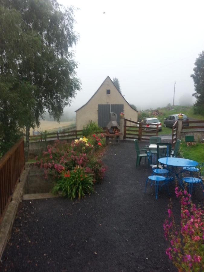 Bed and breakfast Horizon Aubrac Laguiole Extérieur photo